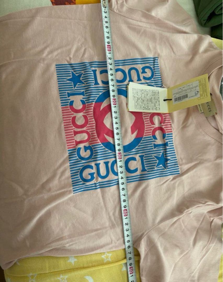 GUCCI ピンク Tシャツ ロゴプリント10歳新品