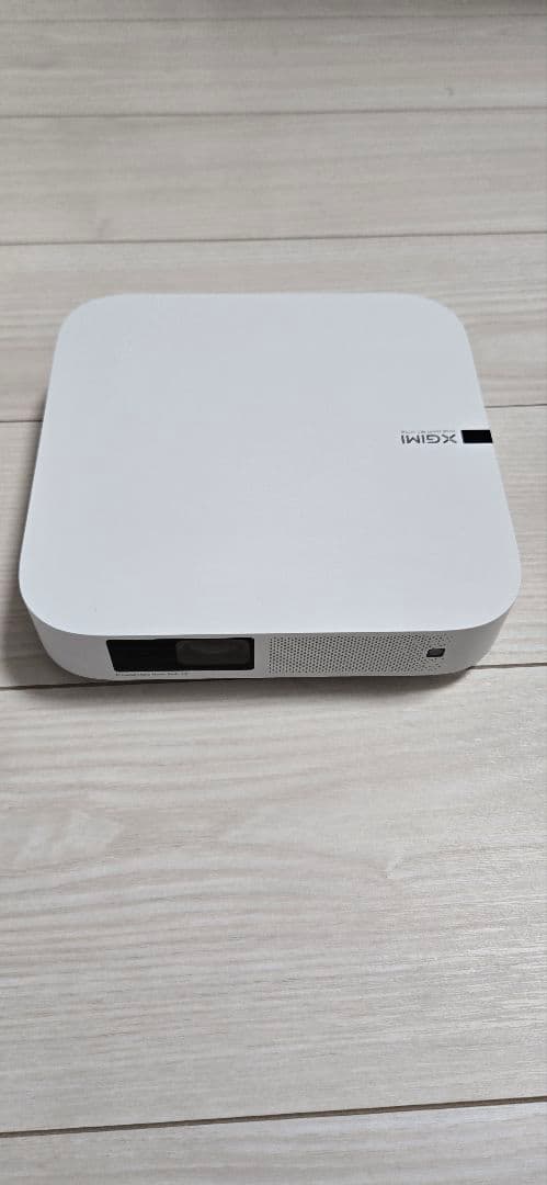 XGIMI Elfin プロジェクター 本体 箱有り スタンドあり