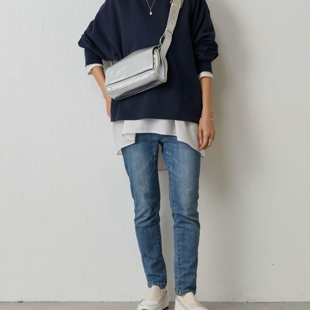 BEARDSLEY レザーボディーバック