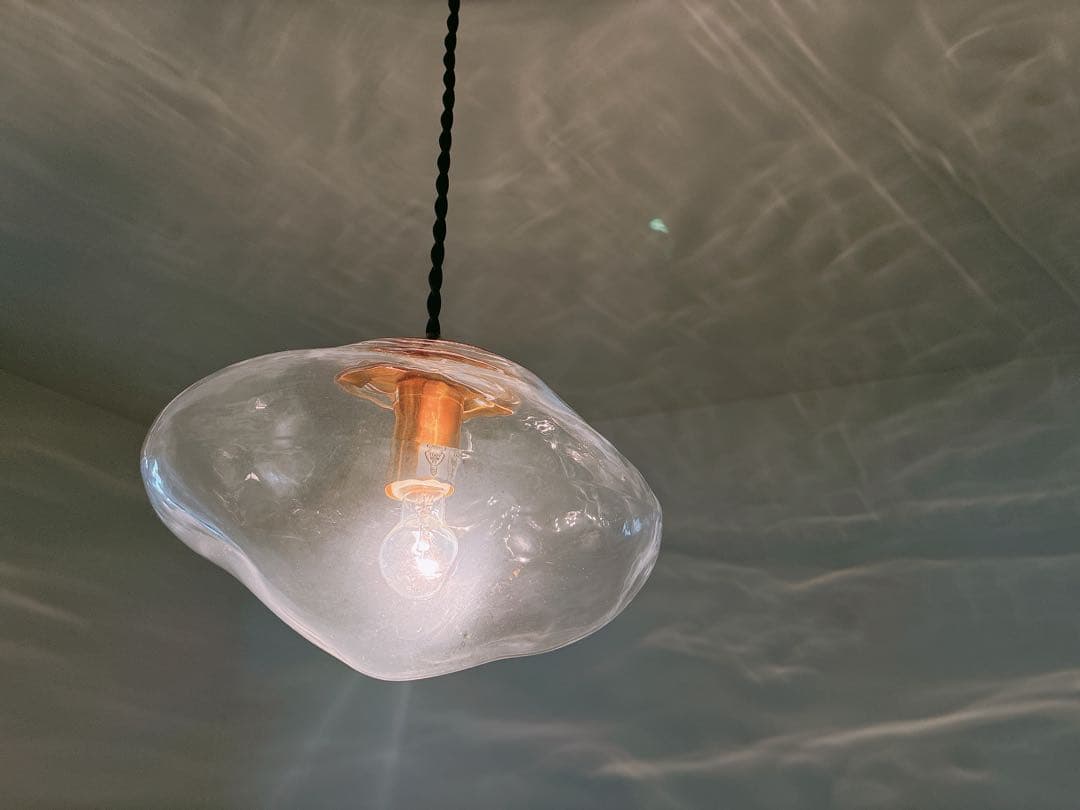 Neron ネロン ガラスのペンダントライト クリア