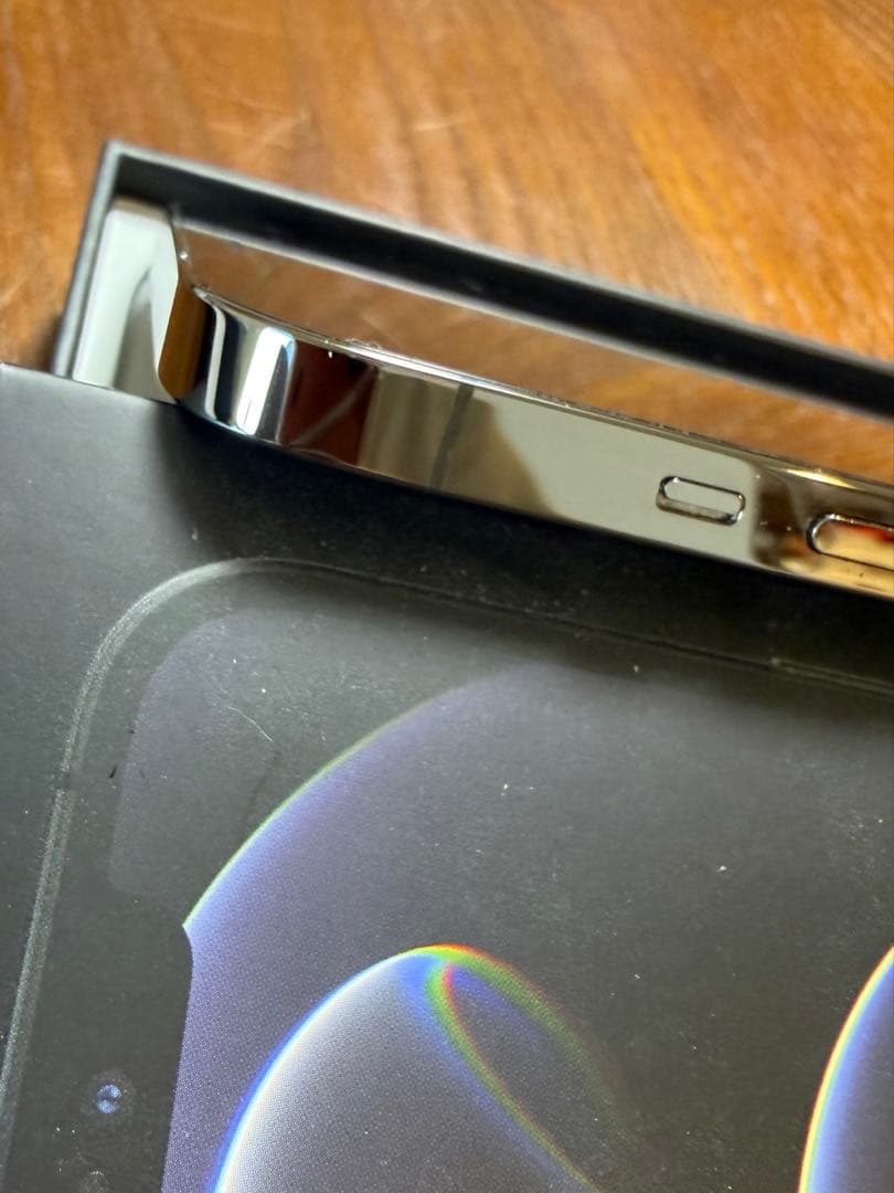 美品　iPhone12 Pro Max 256GB