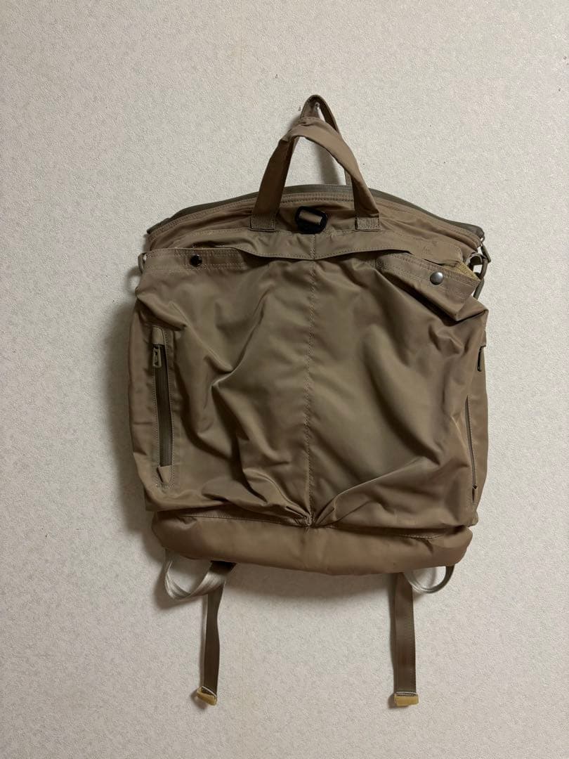 F/CE ベージュ ヘルメットバッグ