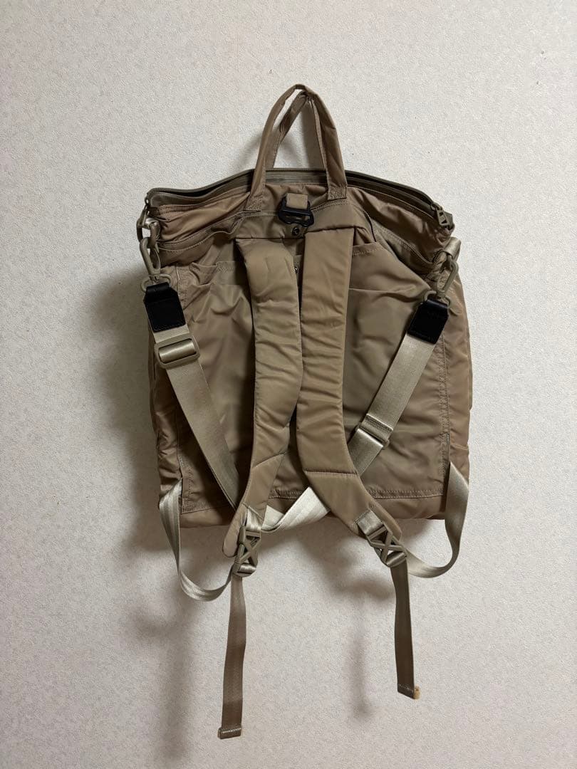 F/CE ベージュ ヘルメットバッグ