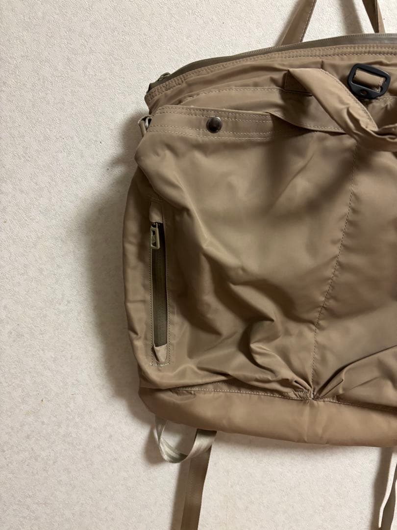 F/CE ベージュ ヘルメットバッグ