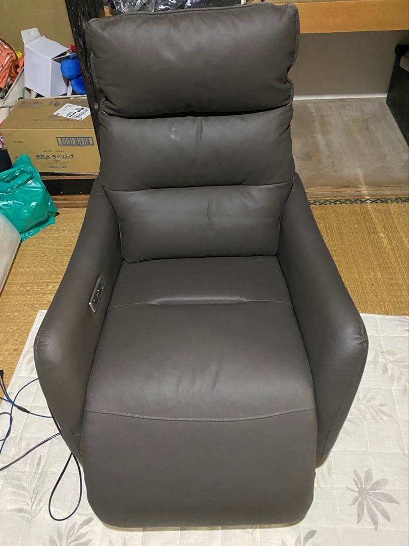 ニトリ　電動リクライニング　リクライニングチェア　1人掛けソファ　引き取り限定
