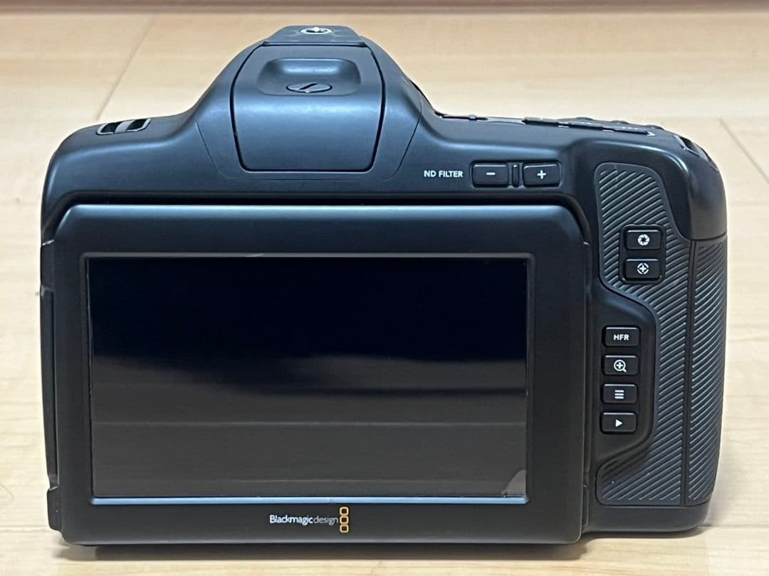 BMPCC 6Kpro（レンズとリグ付き）