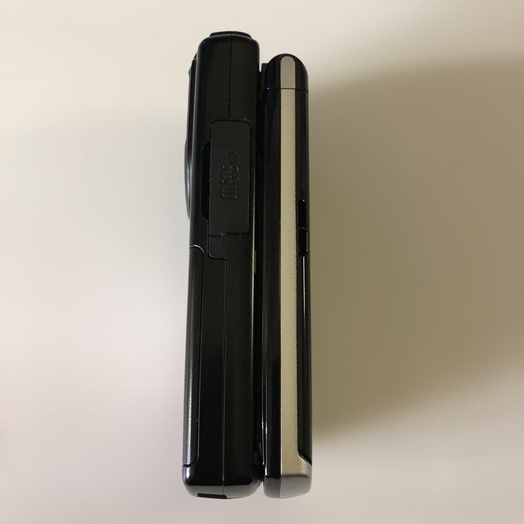 P901iTV ブラック 携帯電話本体