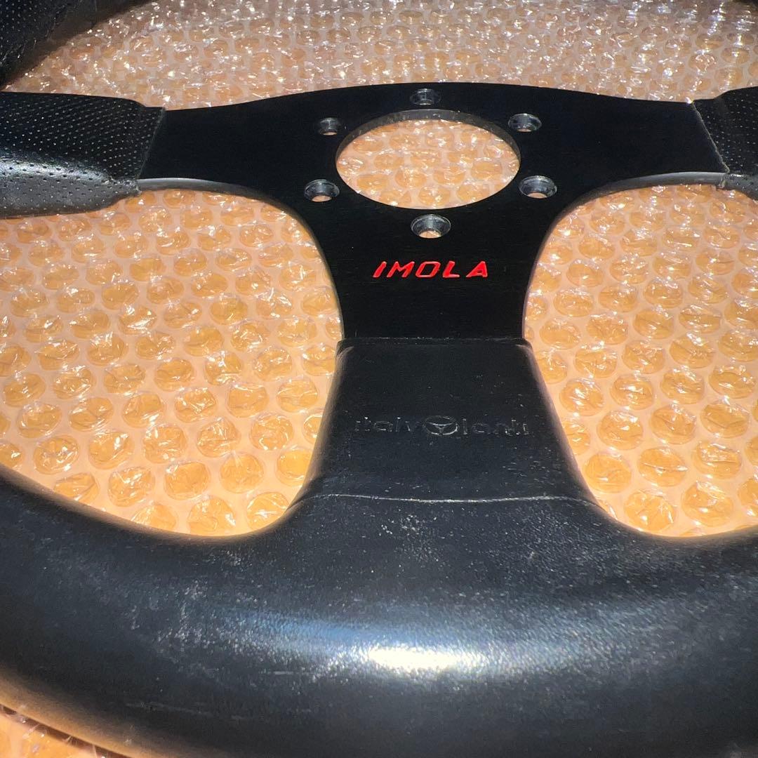 italvolanti イタルボランテ イモラ パンチング レザーステアリング