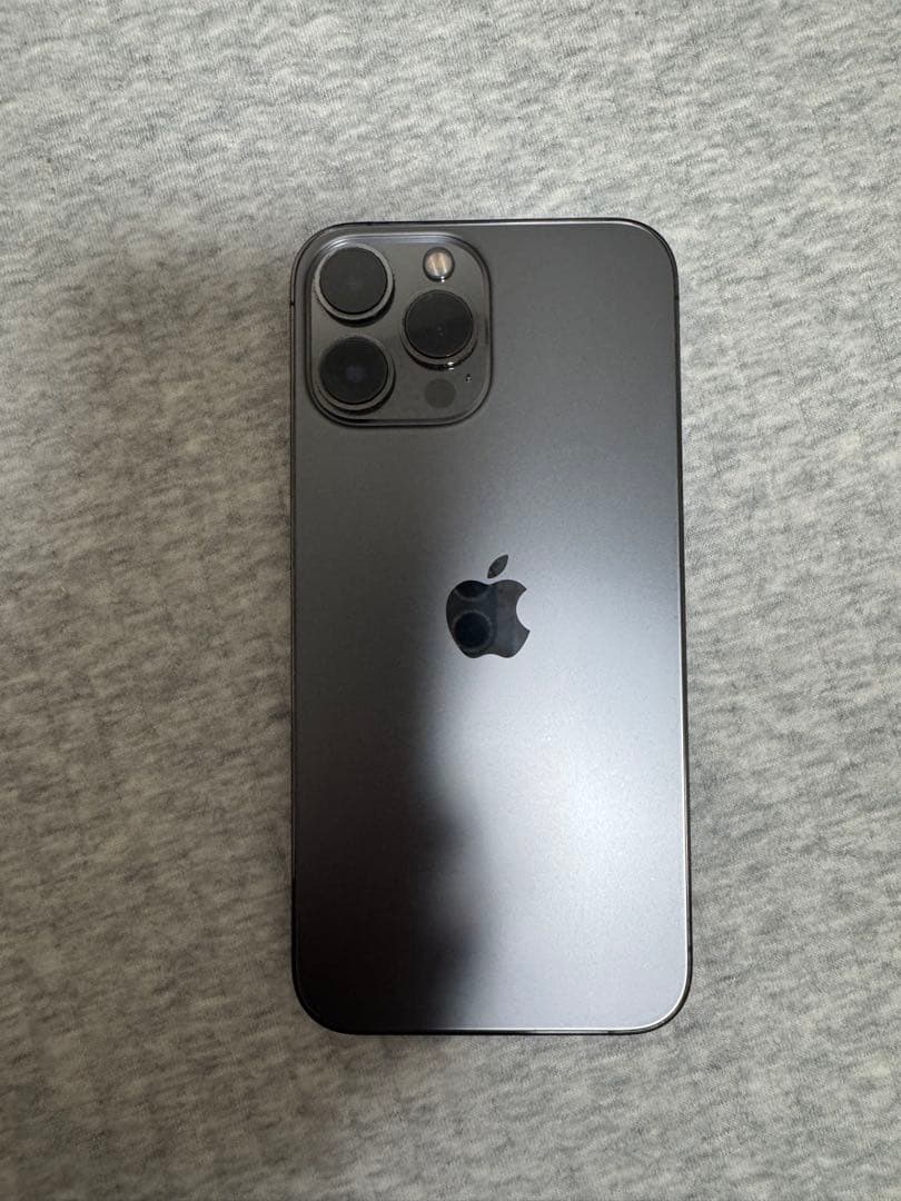 Apple iPhone 13 Pro 本体