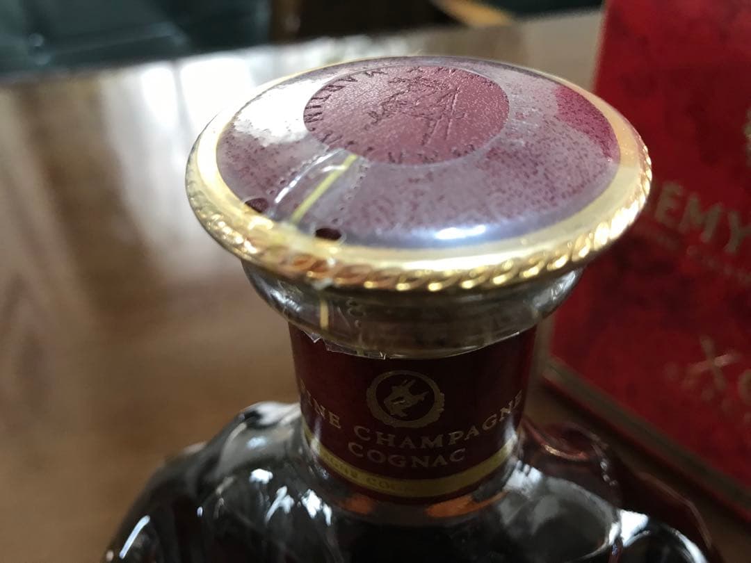 【新品・箱付き】レミーマルタンXO SPECIAL 700ml ブランデー