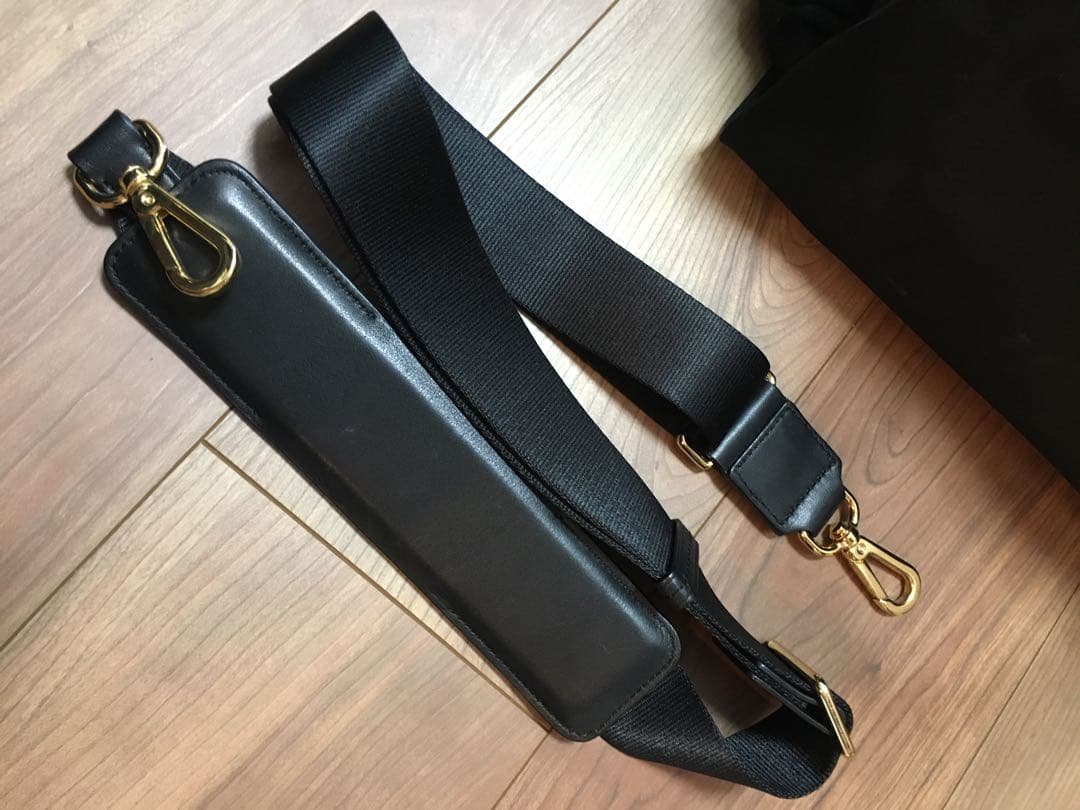 【TUMI】VOYAGEUL ボヤジュール　黒　カバン　レディース