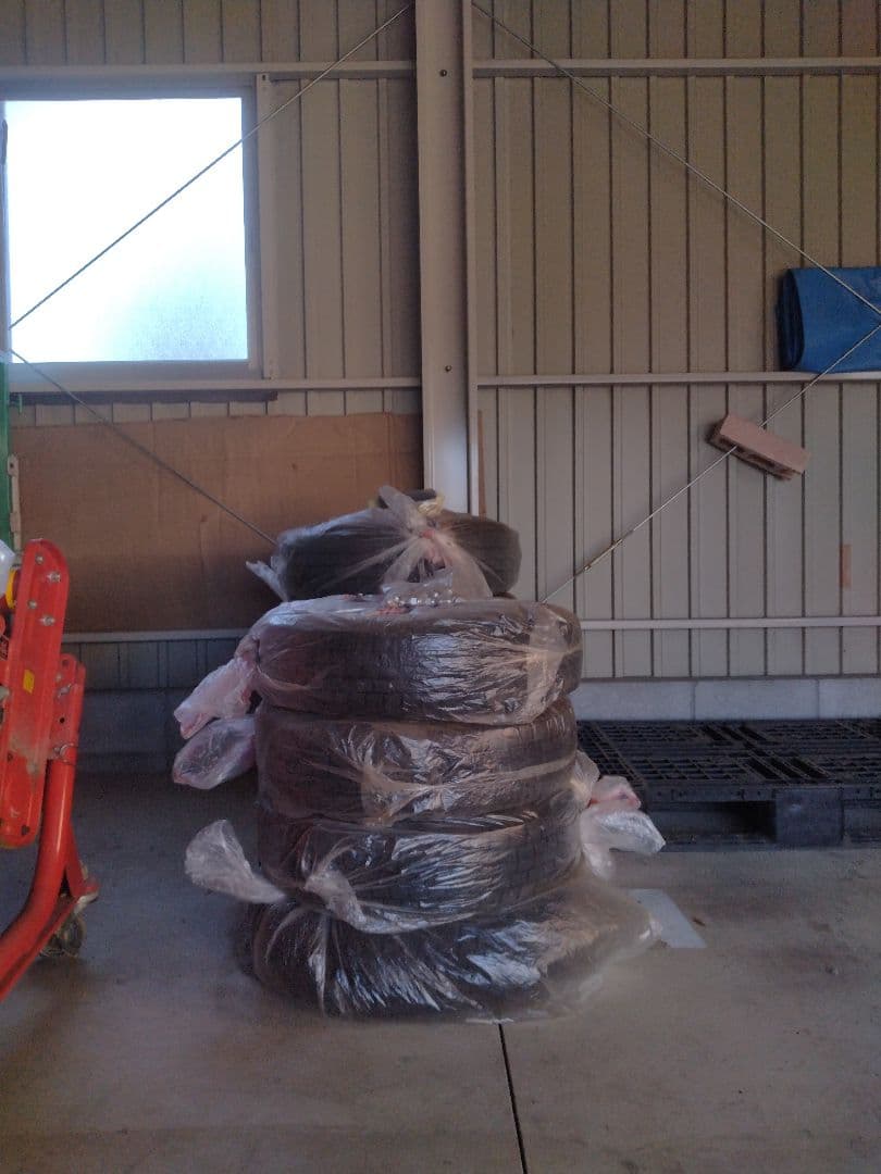 シュウ　14インチ アルミホイール タイヤセット　直接取引のみ　栃木県