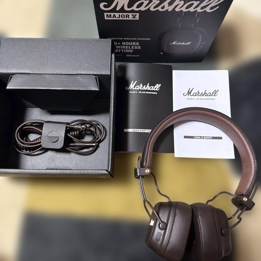 MarshallワイヤレスヘッドホンMajor V ブラウン