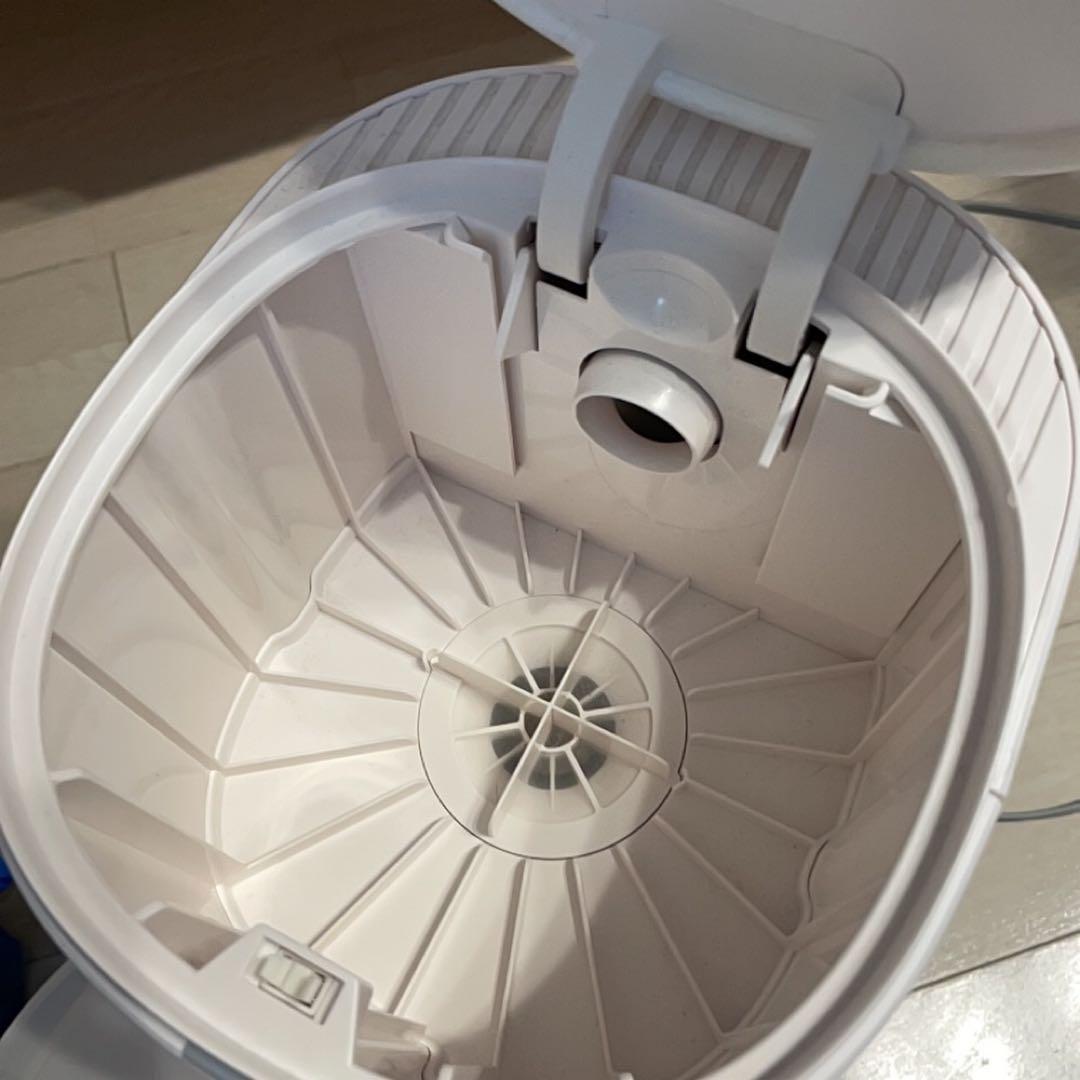 自動排出機能付きロボット掃除機　　DEEBOT　N8　PRO+