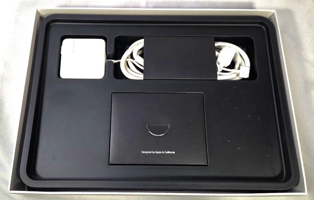 MacBook本体 MacBook Air 480GB SSD (13-inch Mid 2012)