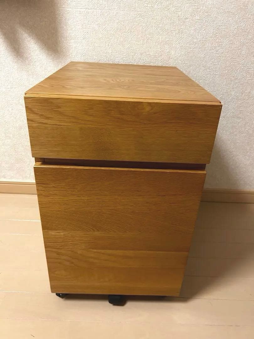 無印良品●無垢材デスクキャビネット
