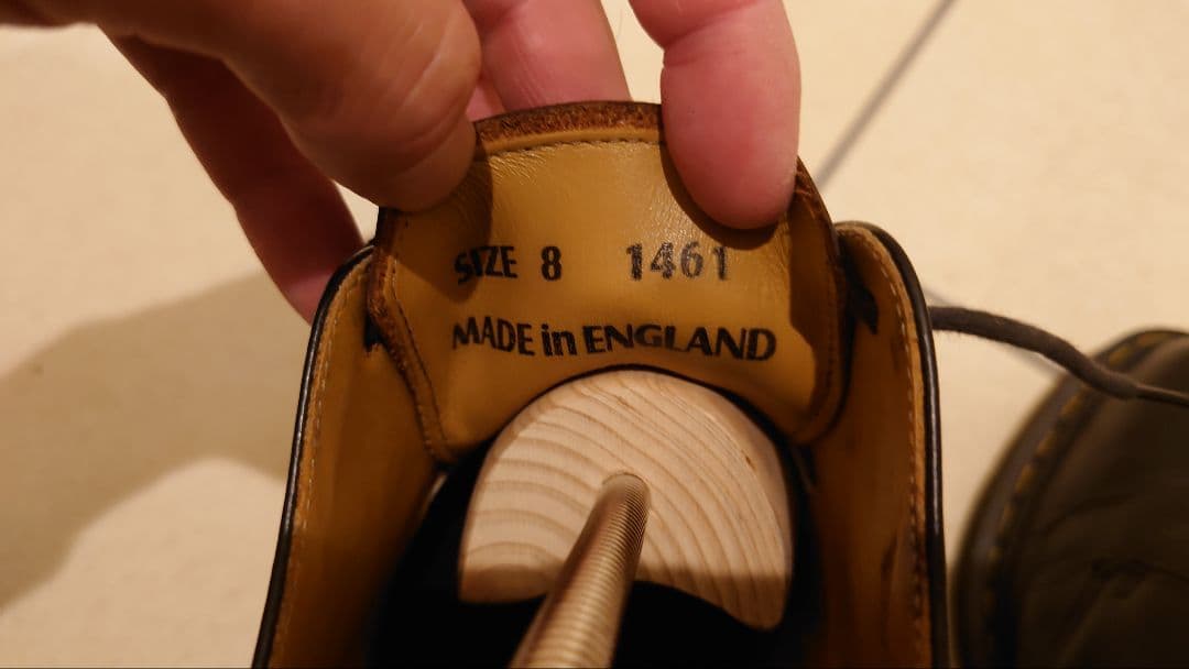 ドクターマーチン　イングランド製