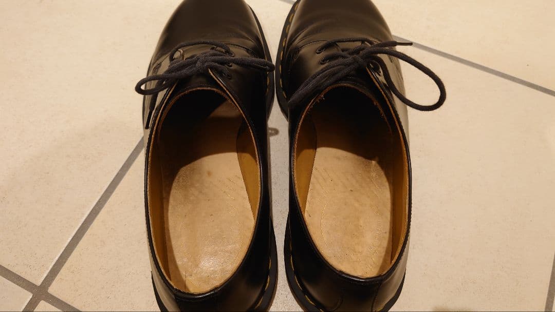 ドクターマーチン　イングランド製