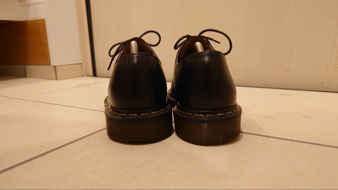 ドクターマーチン　イングランド製