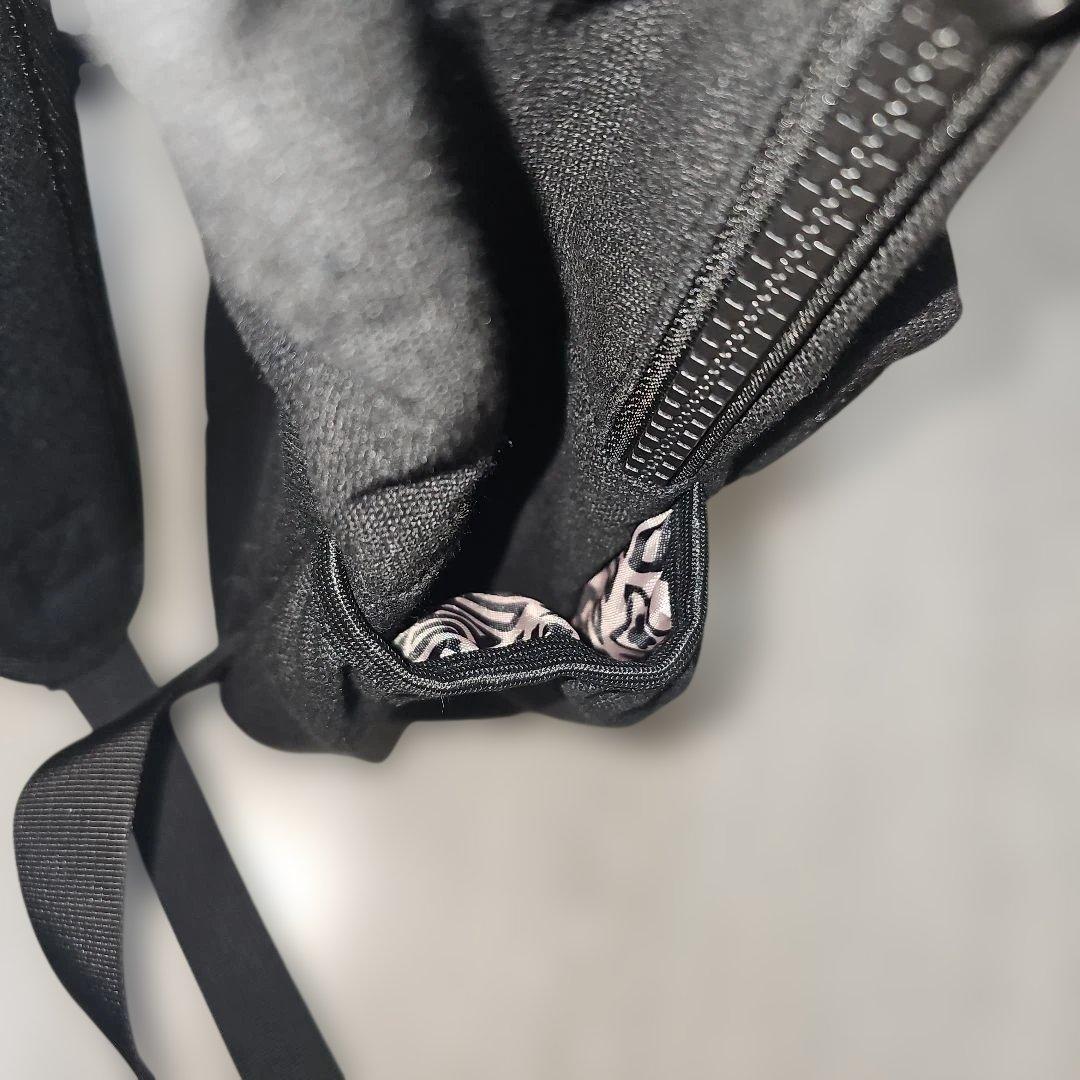 star team × savour リュック