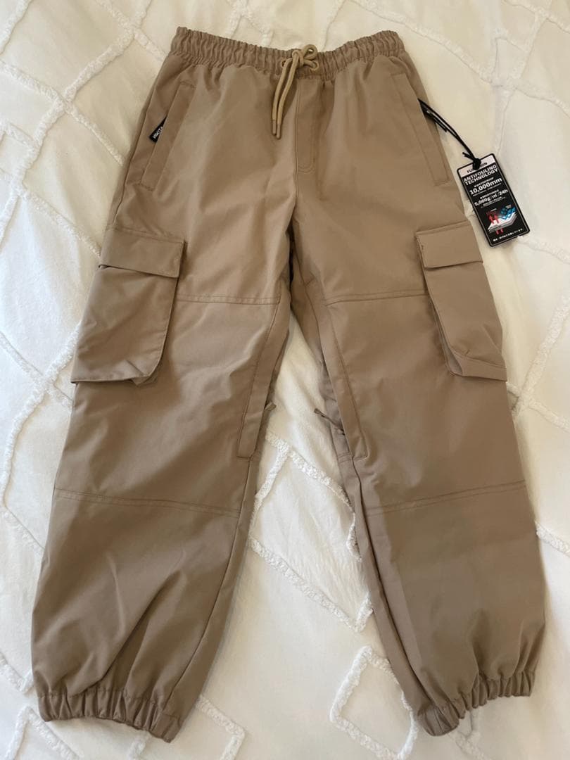 【新品未使用】NIKITA ニキータ スノーウェア ジョガー カーゴ パンツ M