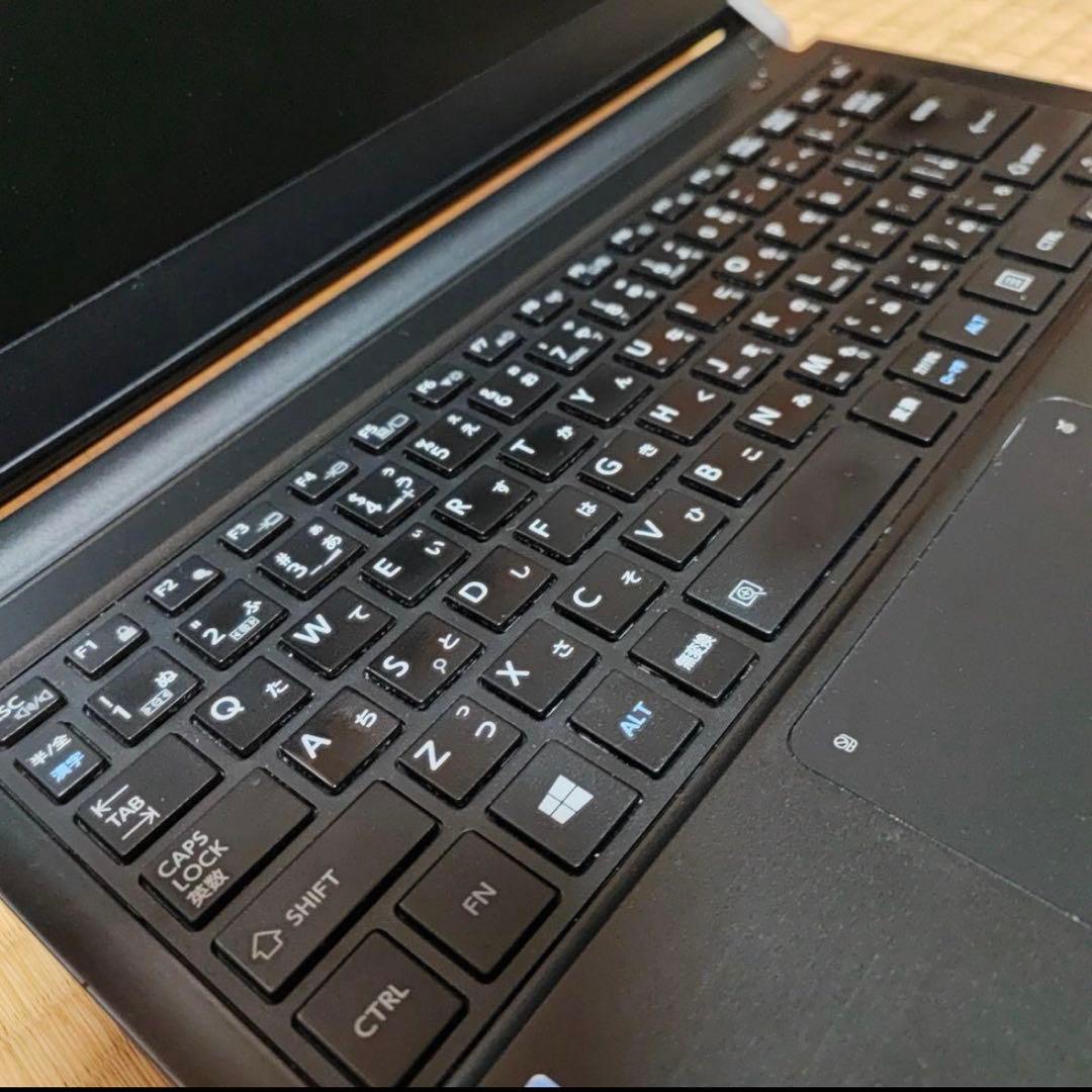 Windowsノート本体 dynabook R73/J Core i5 8GB SSD128GB