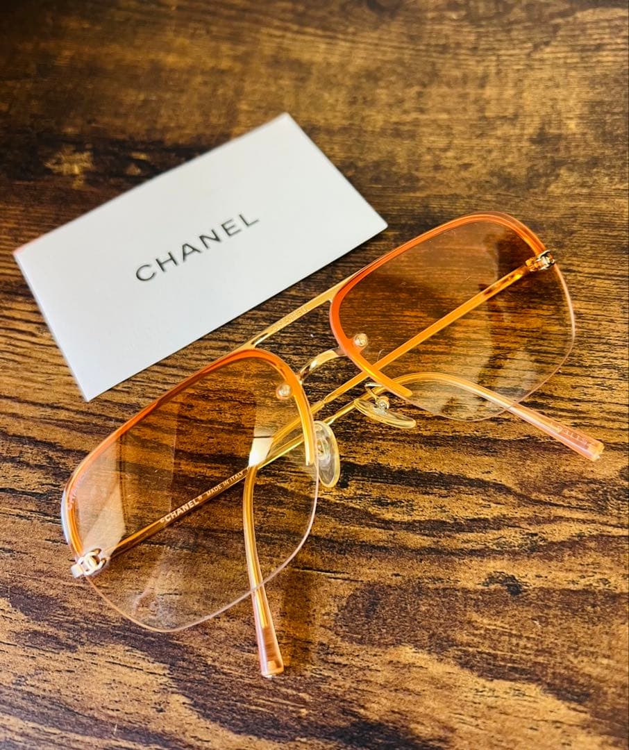 o*o様 美品シャネル 【ココマーク】オレンジ グラデーションサングラス　秋冬に