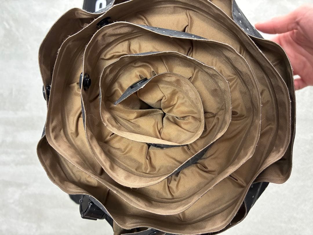 クイックキャンプ 8cm インフレータブルマット シングル ベージュ