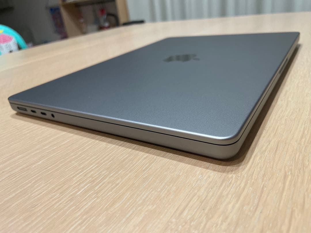 【画面不良あり】MacBook Pro M1 14インチ 16GB 1TB