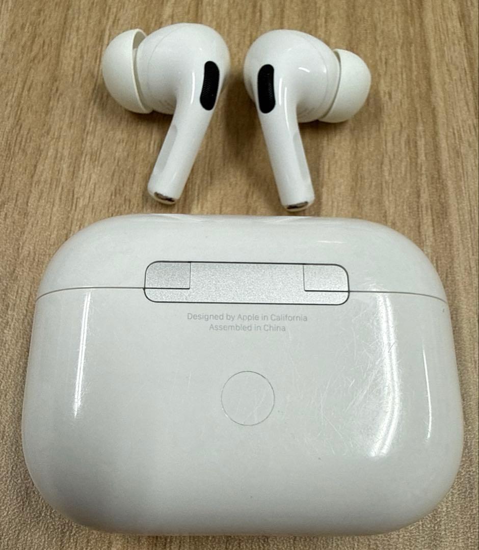 AirPods Pro 第2世代　Lightning接続