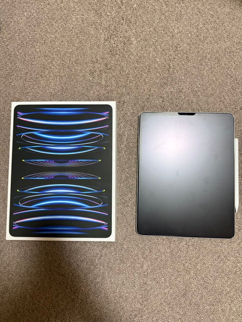 iPad Pro 12.9 第6世代 256GB Wi-Fiバッテリー100%