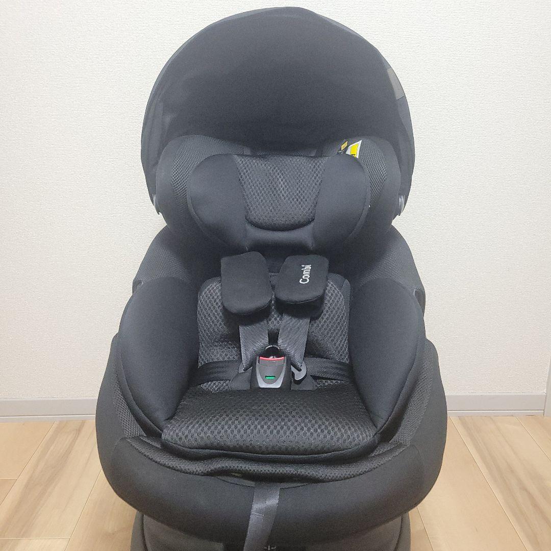 【極美品】Combi コンビ THE S plus ISOFIX ZB-750