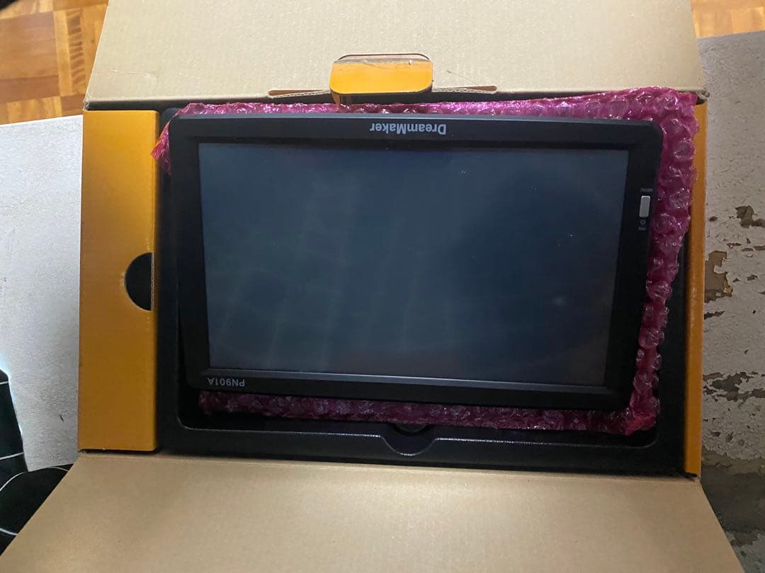 新品未使用！ドリームメーカー9インチナビ！