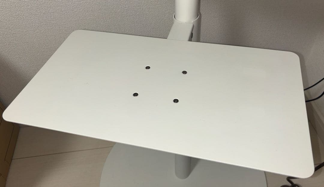 EQUALS anata IRO ホワイト　テレビ台