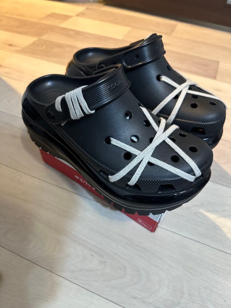 クロックス メガクラッシュ リック風/ボリュームスニーカー