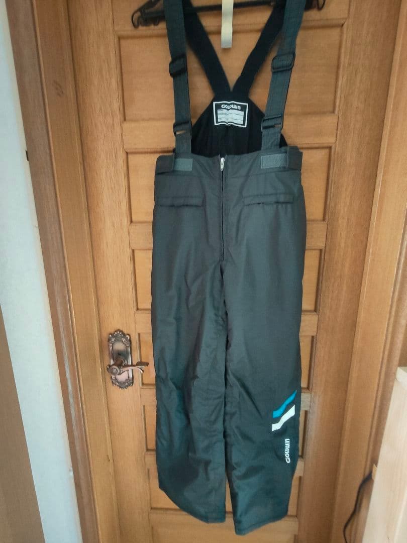 GODWIN　ジュニアスキーウェアサイズ160