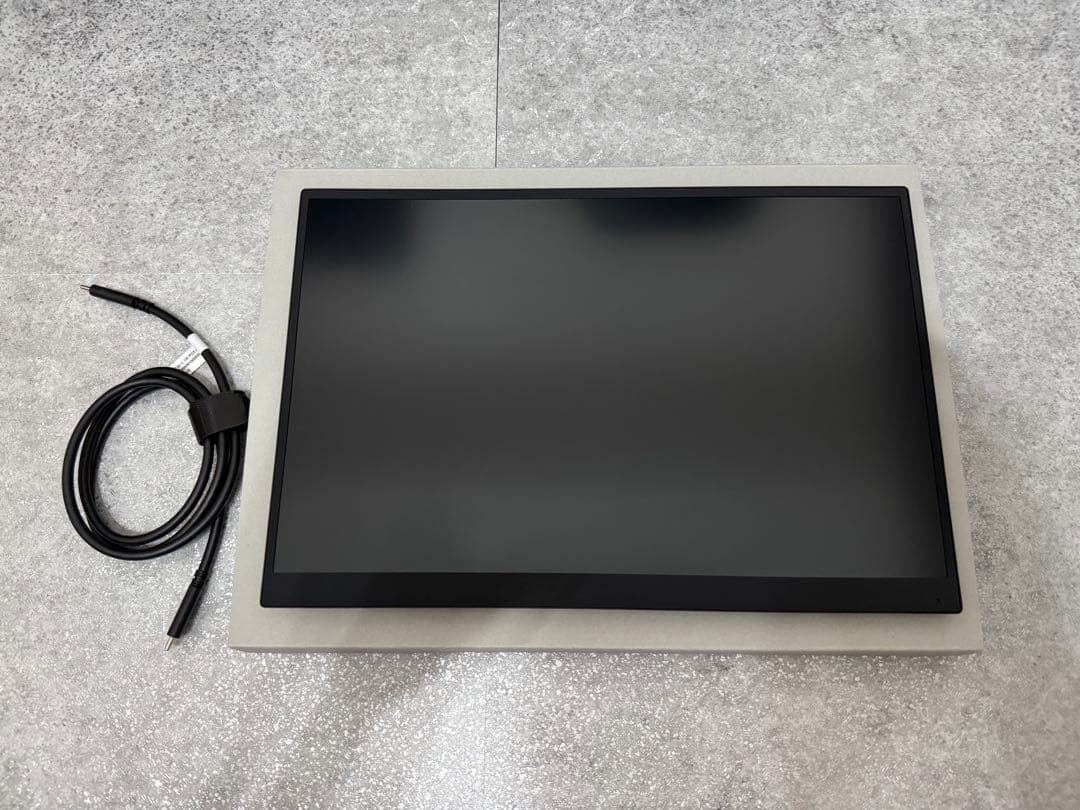 D*K様 VAIO Vision+ 14 モバイルディスプレイ