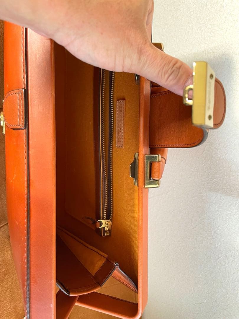 ソメス　SOMES　最高級スリムダレスバッグ　再出品値下げ