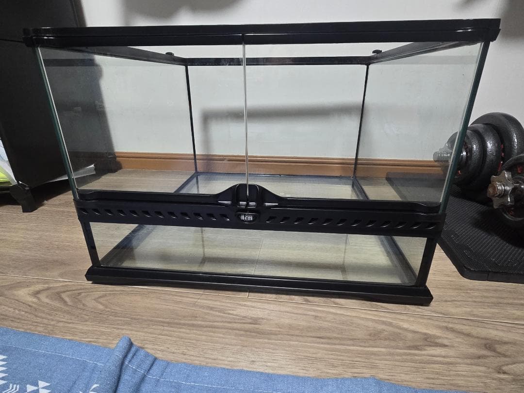 グラステラリウム45×45×30　暖突（上部ヒーター）つき