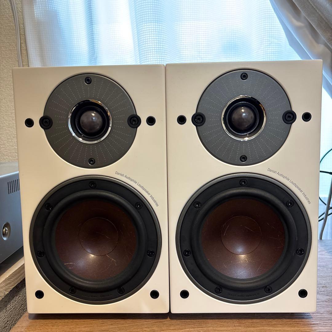 【セット割あり】 DALI Oberon 1 ブックシェルフライトオーク LO