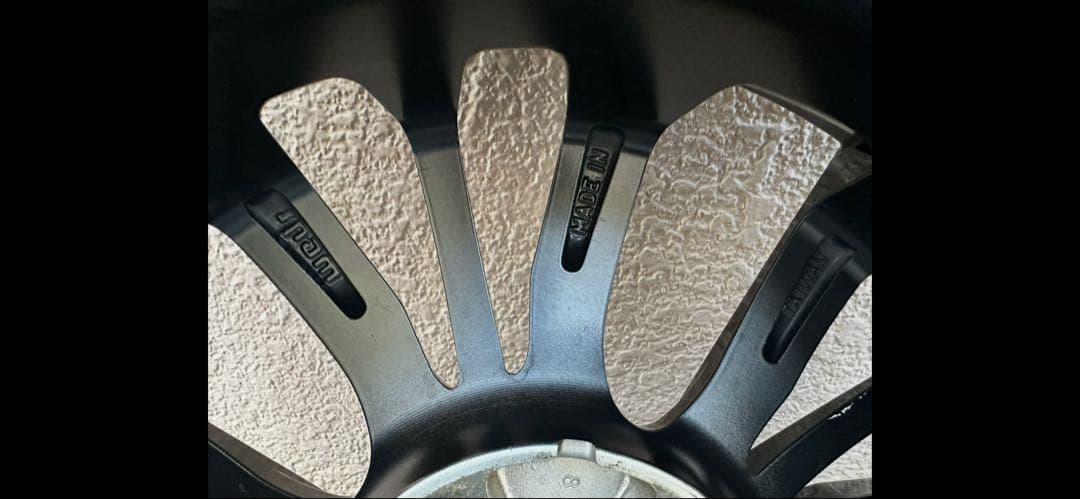 BSスタッドレスVRX185/55R16レオニスアルミセット