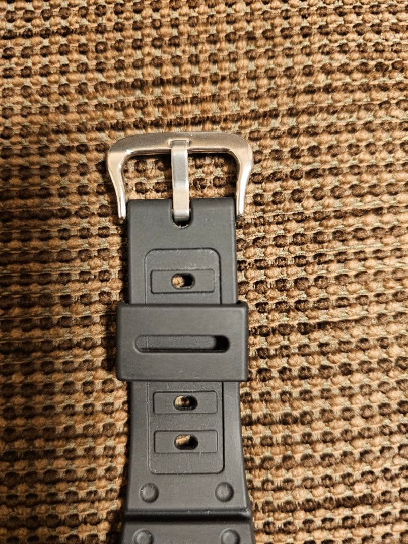 G-SHOCK　初代G-SHOCK 復刻モデル　　DW-5000R-1AJF