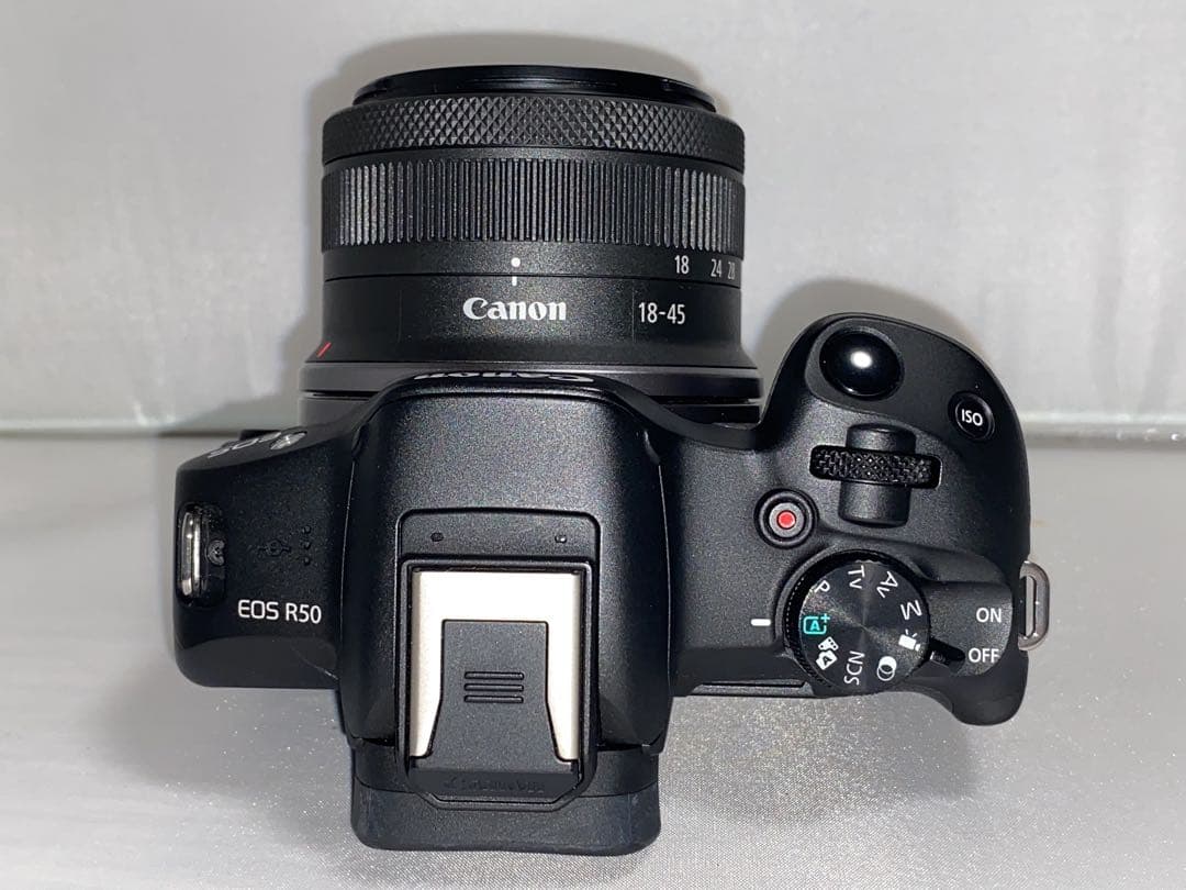 【美品】Canon EOS R50 18-45mm レンズキット カメラ