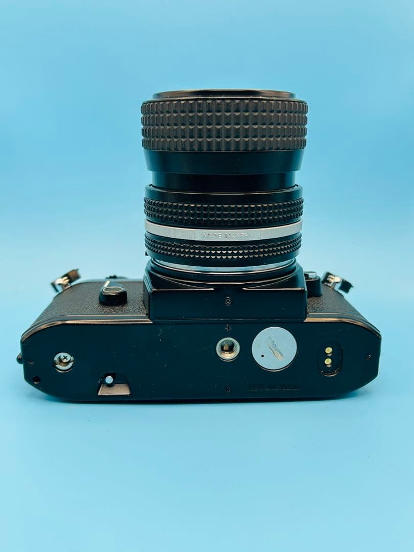 Nikon EM ZOOM Ai 35〜70 MACRO f / 3.3〜4.5