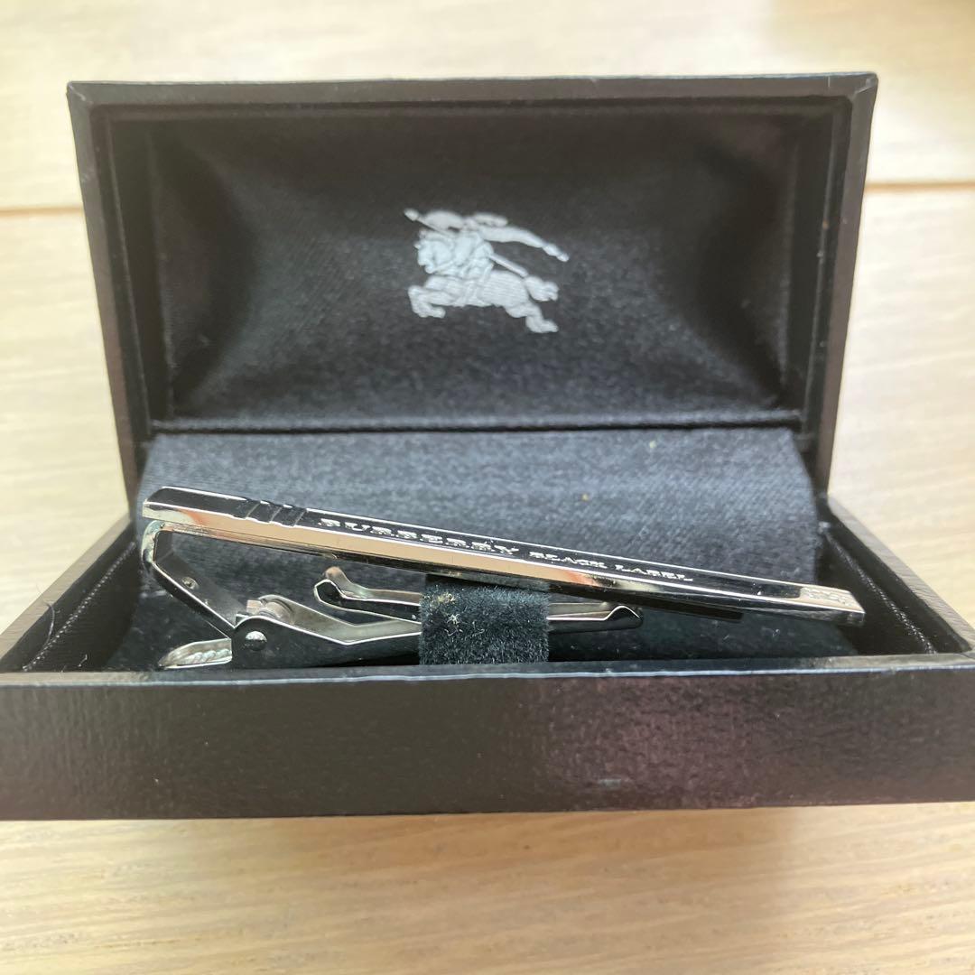 BURBERRY BLACK LABEL ネクタイピン 専用箱付き