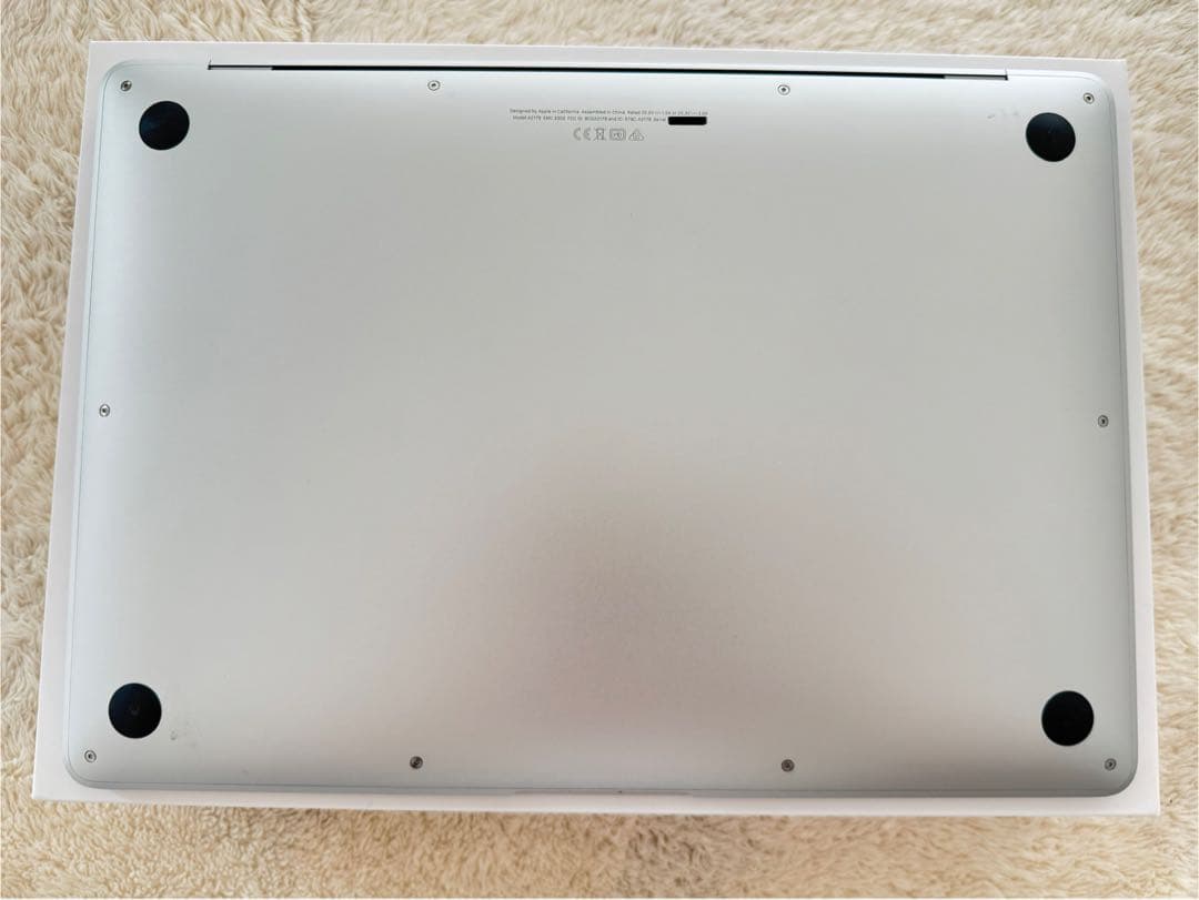 美品　MacBook Air 2020 13インチ 512GB 8GB シルバー