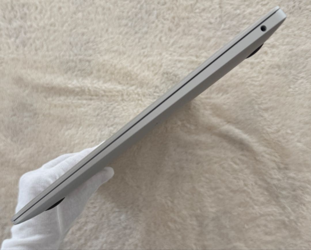 美品　MacBook Air 2020 13インチ 512GB 8GB シルバー