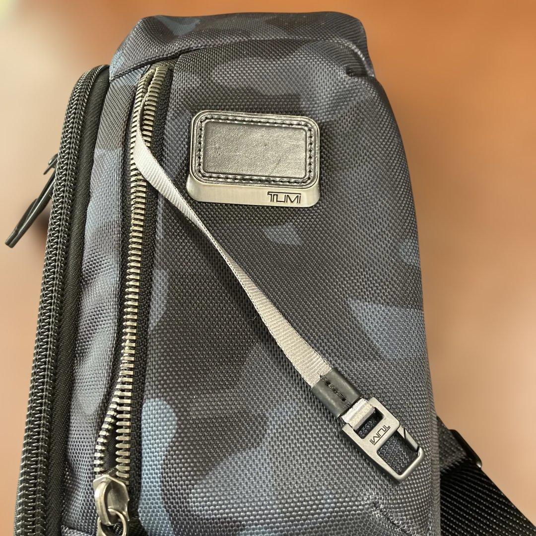 【大幅値下げ】TUMI ブラック迷彩 ショルダーバッグ