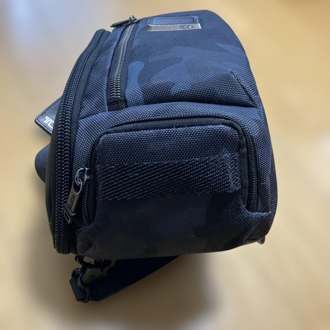 【大幅値下げ】TUMI ブラック迷彩 ショルダーバッグ