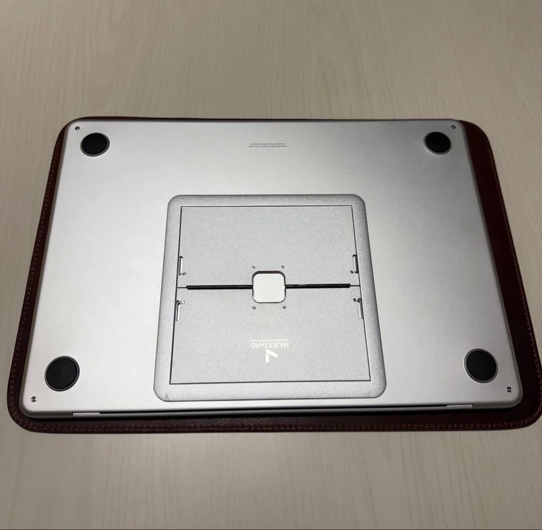 M2 MacBookair メモリ16 ストレージ512 シルバー